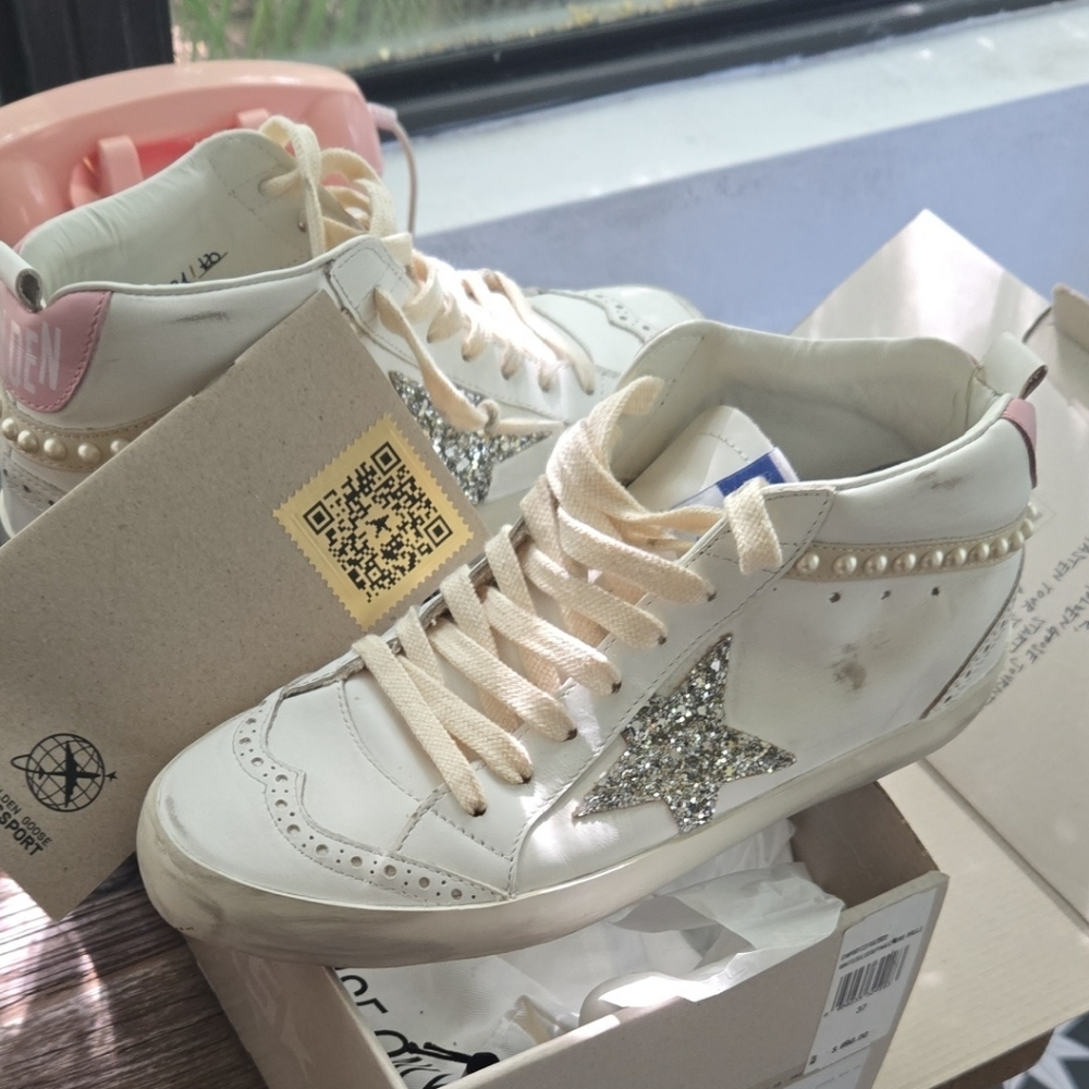 Golden Goose Cream and Silver Star Sneakers